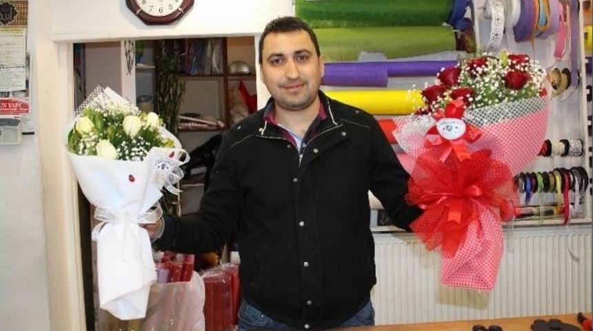 &Ccedil;i&ccedil;ek&ccedil;ilerde 14 Şubat Yoğunluğu