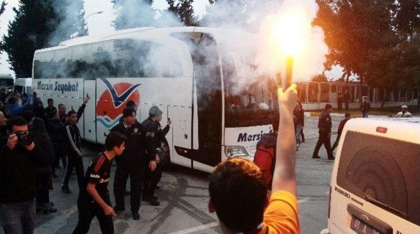 Galatasaray, Kafilesi Adana&rsquo;ya Geldi