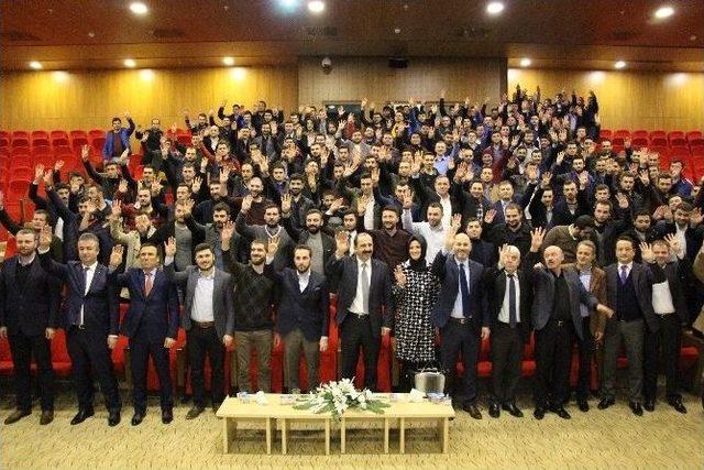 Başkan Yılmaz’dan Havaalanına Raylı Sistem Müjdesi