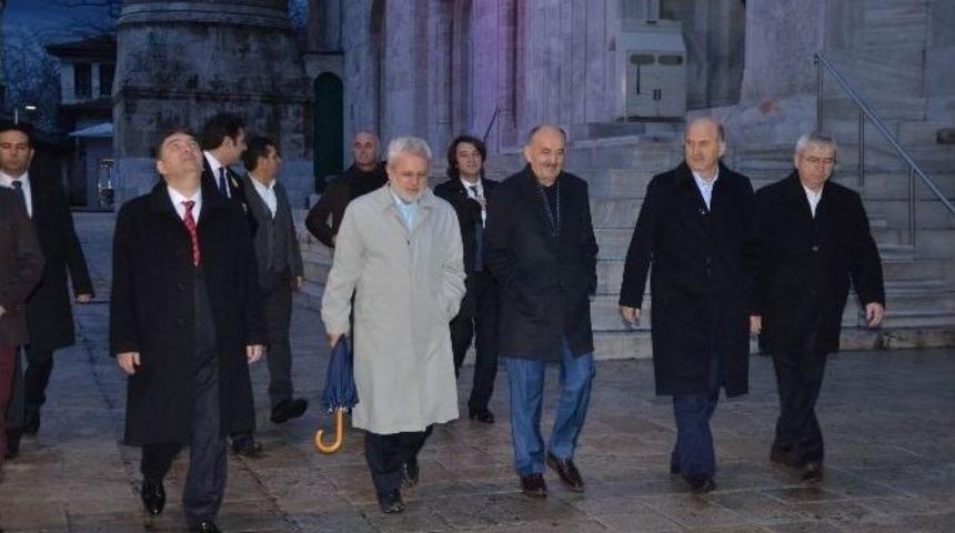 (&ouml;zel Haber) M&uuml;ezzinoğlu Sabah Namazından Sonra Vatandaşlarla &Ccedil;orba İ&ccedil;ti