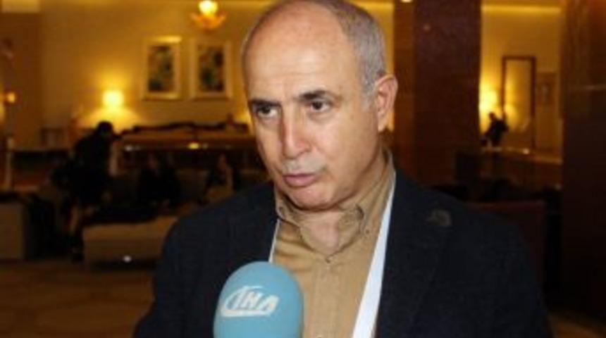 Tecr&uuml;beli Başkan Akg&uuml;n&rsquo;den Belediyecilik Tanımı