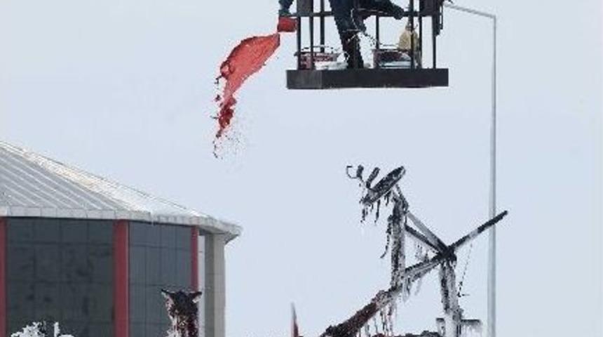 Sınırların Sınırsız &Ccedil;ığlığı