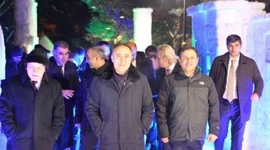 &ldquo;buz Ve Kar&rsquo;dan Geleneksel Erzurum K&uuml;lt&uuml;r Sokağı&rdquo; A&ccedil;ılışı Yapıldı