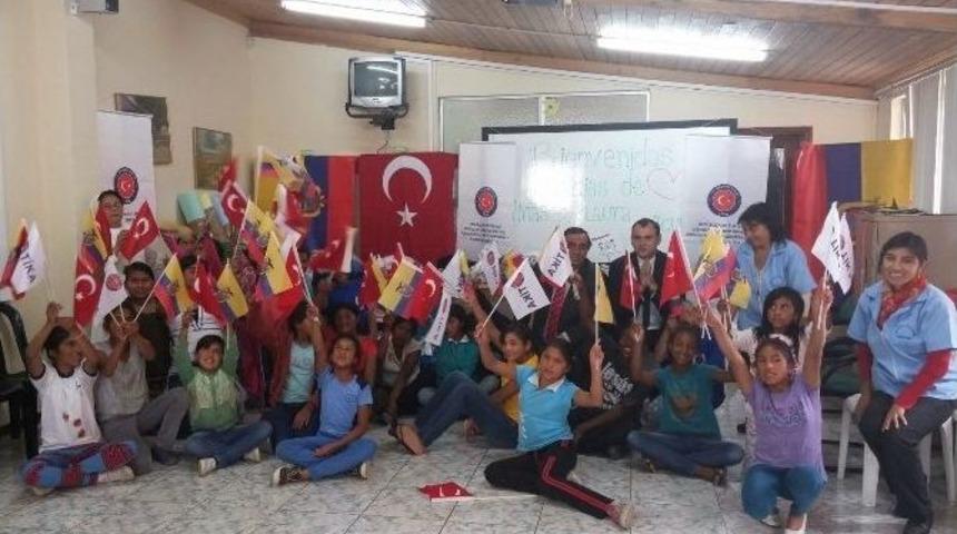 Tika&rsquo;dan Ekvador&rsquo;daki Yetimlere Yardım Eli