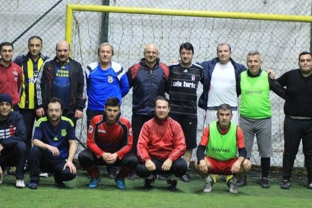 Osmaneli Protokol&uuml; Stresini Halı Sahada Atıyor