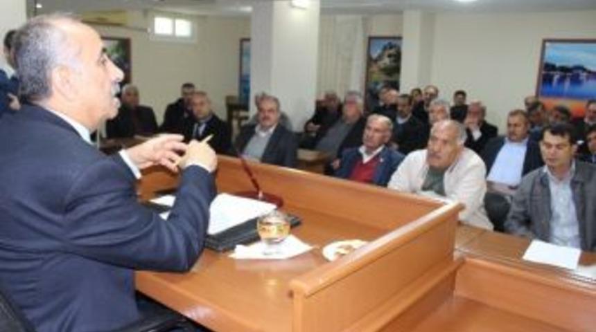 Belediye Başkanı Culha, Muhtarları Dinledi