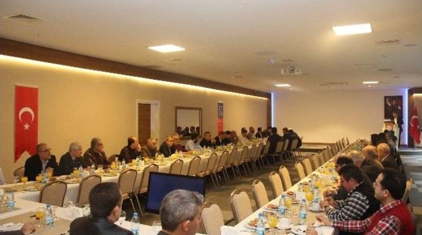 İzmir &Uuml;niversitesi Hastanesi İstok&rsquo;u Ağırladı