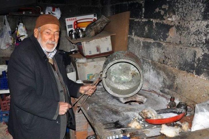 Şehit Oğlunun Acısını Unutmak İçin Kalay Yapıyor G5