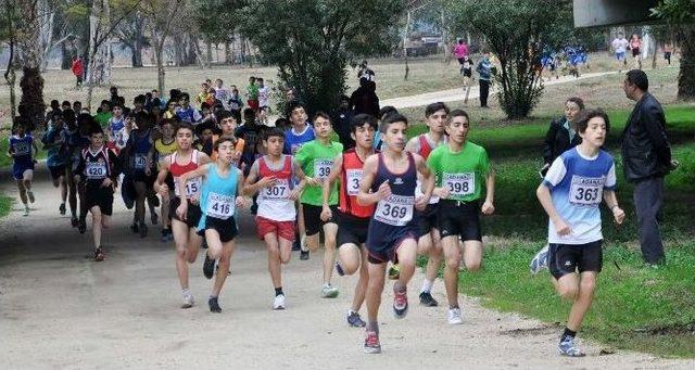 Okullararası Yıldız Ve Gençler Kros Türkiye Şampiyonası Adana’da Gerçekleştirildi