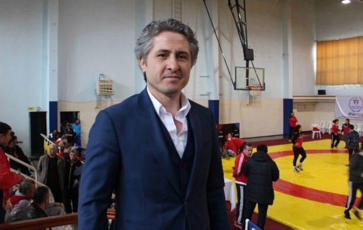 Genç Bayanlar Türkiye Güreş Şampiyonası Büyük Heyecana Sahne Oldu G4