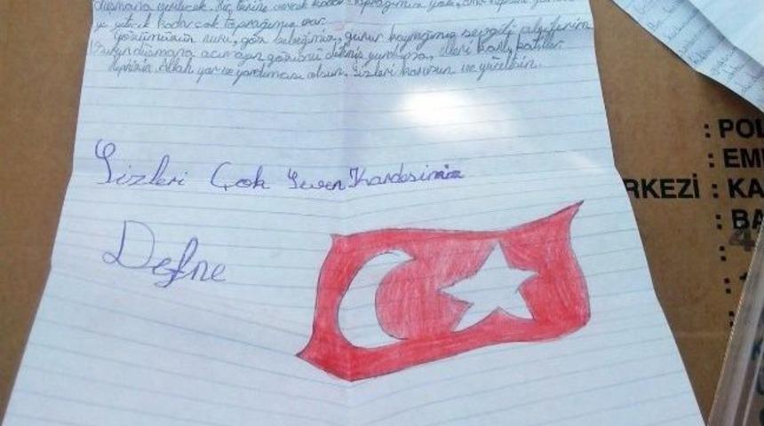 Polis Kızından Duygusal Mektup