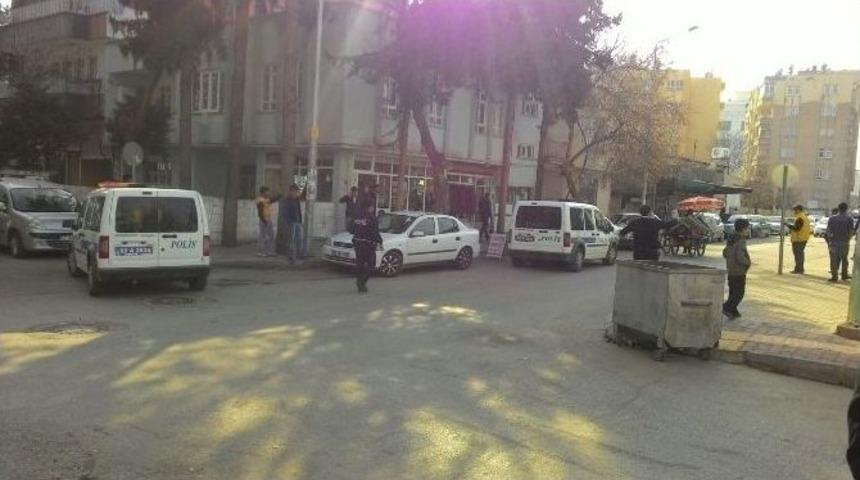 Kızların Kavgasını Polis Ayırdı