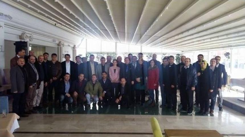 Zmo Başkanı &Ouml;zdemir, Ziraat M&uuml;hendisleriyle Bir Araya Geldi