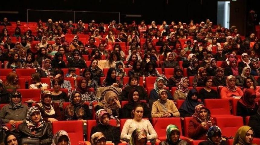 "sevgi Bizim Enerjimizdir"