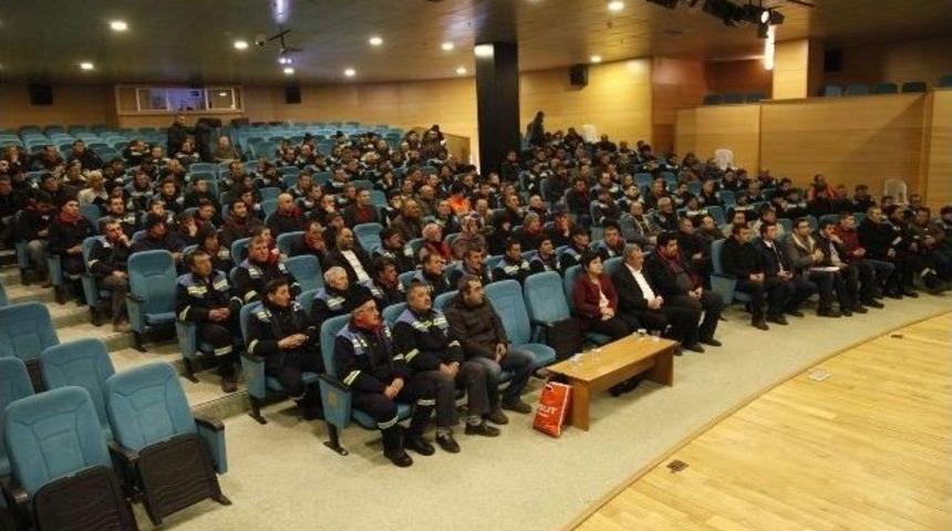 Park Ve Bah&ccedil;eler Personeline İş Sağlığı Eğitimi