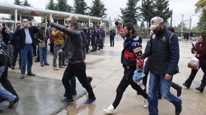 Antalya&rsquo;da Pkk Operasyonu: 29 G&ouml;zaltı