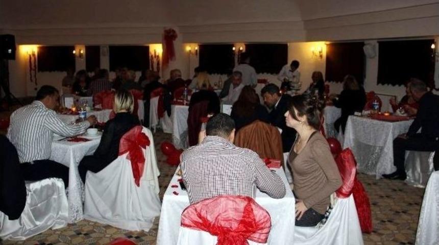 Kapadokya&rsquo;da Sevgililer G&uuml;n&uuml; 1 G&uuml;n &Ouml;nce Kutlandı