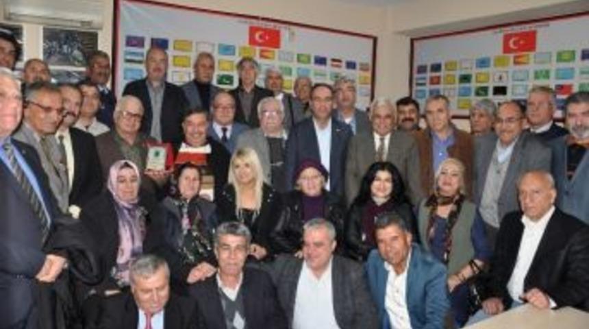 T&uuml;mer: &ldquo;kardeşlik Duygularıyla Hareket Etmek Zorundayız&rdquo;