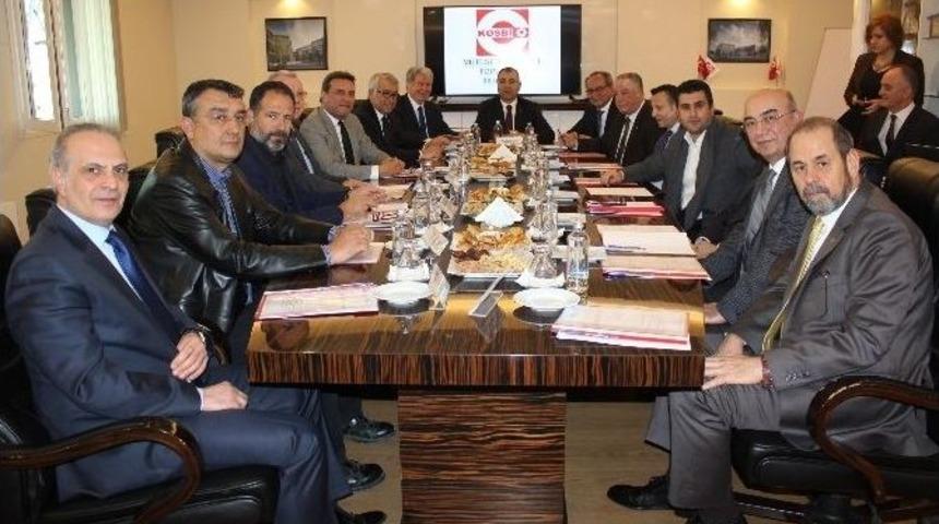 İzmir Valisi Toprak&rsquo;tan Sanayicilere A&ccedil;ık &Ccedil;ek