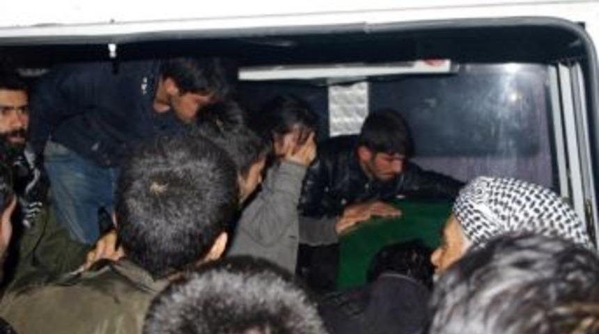 Cizre&rsquo;de &Ouml;ld&uuml;r&uuml;len Pkk&rsquo;lı Toprağa Verildi