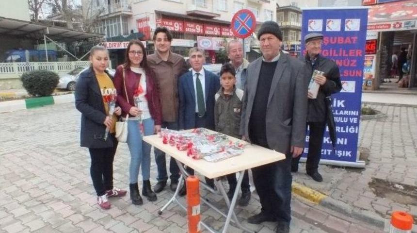 &Ccedil;ift&ccedil;ilerin Sevgililer G&uuml;n&uuml; Kutlaması