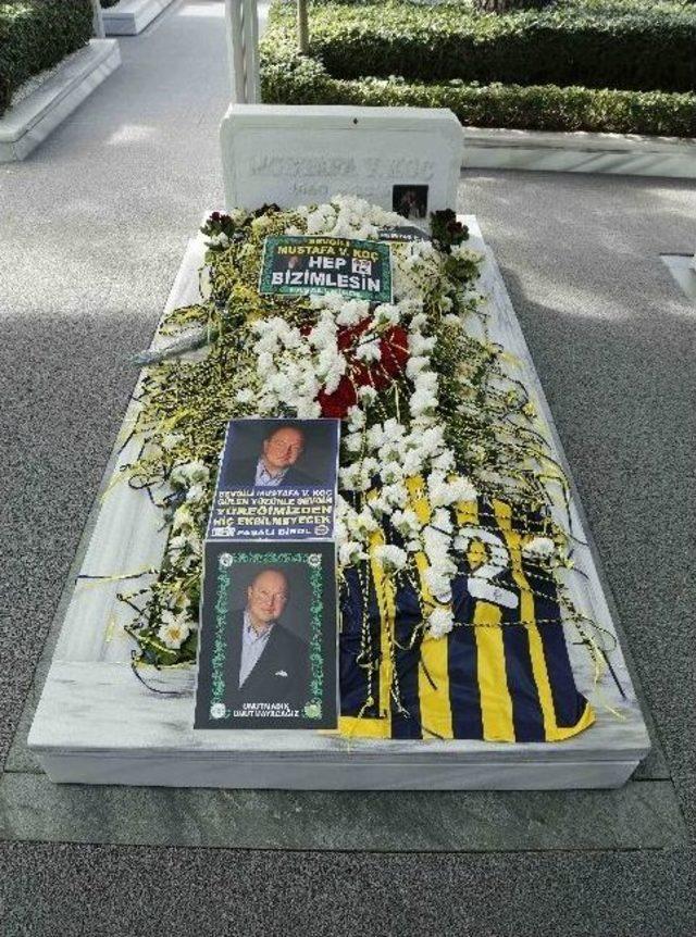 1907 Fenerbahçeliler Derneği, Mustafa Koç’u Kabri Başında Ziyaret Etti