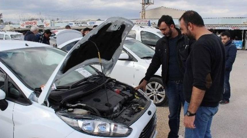 Sigorta Fiyatları İkinci El Oto Pazarını Vurdu