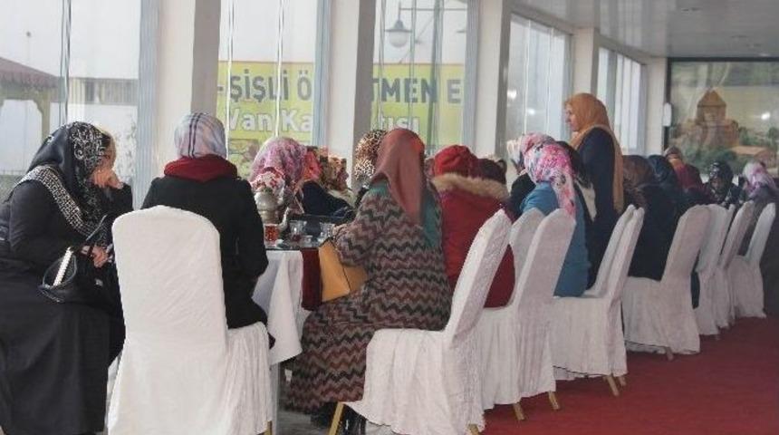 Din G&ouml;n&uuml;ll&uuml;leri İlim İrfan Ve Barış Derneği&rsquo;nden Fahri Kuran Kursu Hocalarına Kadro Talebi