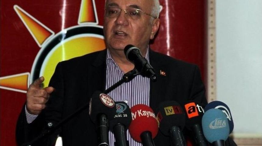 Bakan Elitaş: &ldquo;onların İnleri Başlarına Yıkılana Kadar, Başları Ezilene Kadar M&uuml;cadele Devam Edecek&rdquo;