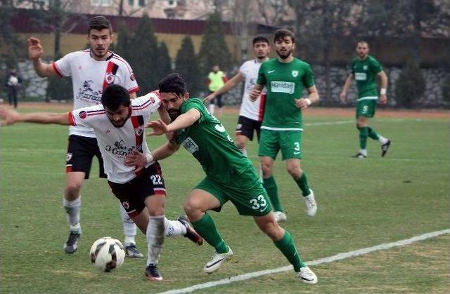 Muğlaspor Uzutmalarda Yıkıldı