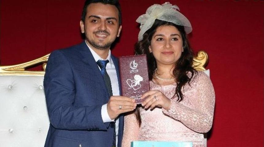 Bağcılar&rsquo;da 14 Şubat Sevgililer G&uuml;n&uuml;&rsquo;nde 50 &Ccedil;ift D&uuml;nya Evine Girdi