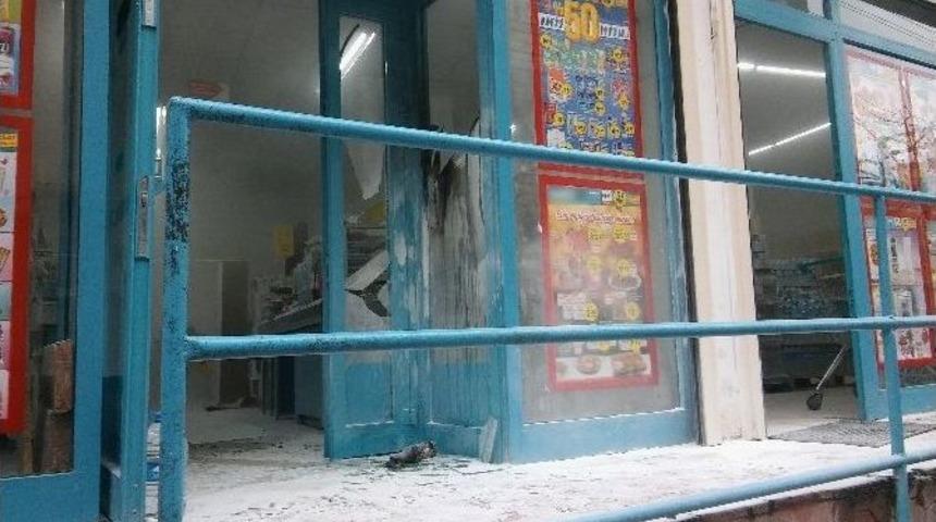 Nusaybin&rsquo;de Bir Markete Molotoflu Saldırı D&uuml;zenlendi