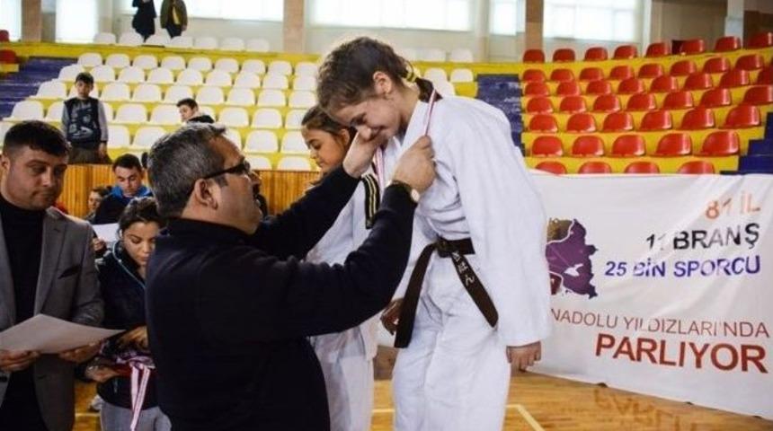 Anadolu Yıldızlar Ligi Judo Yarı Final M&uuml;sabakaları Sona Erdi