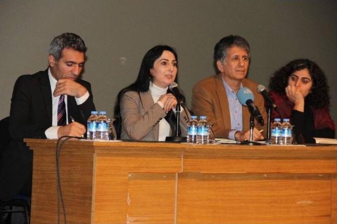 Hdp Eşgenel Başkanı Y&uuml;ksekdağ İzmir&rsquo;de Konuştu