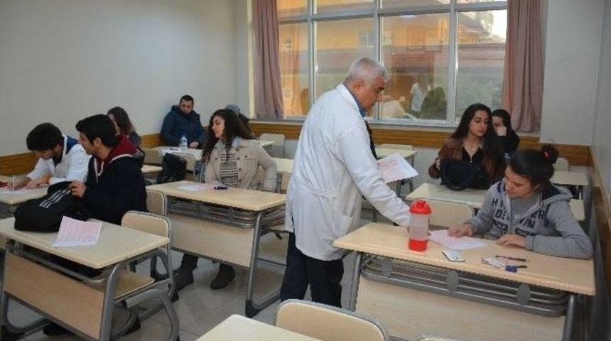 &Ouml;ğrenciler "gelecek" Sınavında