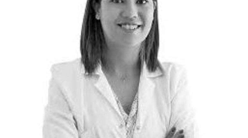 Op. Dr. G&uuml;ler: "b&uuml;y&uuml;k G&ouml;ğ&uuml;s Kamburluğa Neden Oluyor"