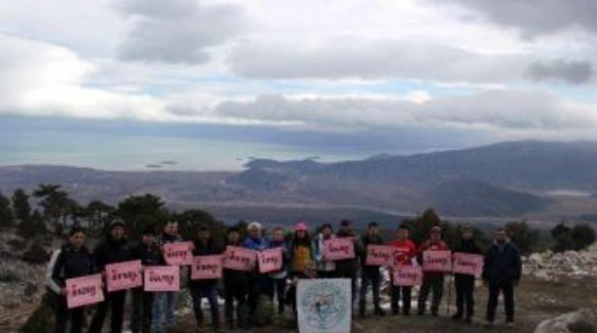 Doğaseverlere Bin 760 Metrede Sevgililer Gününü Sürprizi