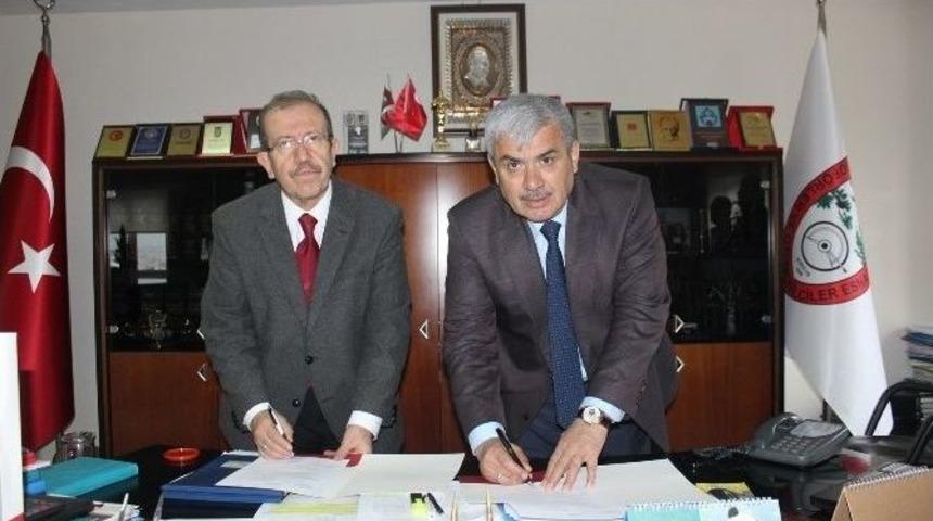 Hayat Hastanesi Esnafın Yanında