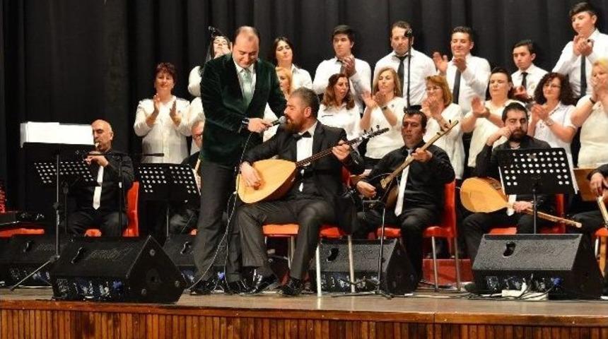 Tepebaşı Belediyesi&rsquo;nden Sevgililer G&uuml;n&uuml;ne &Ouml;zel Konser