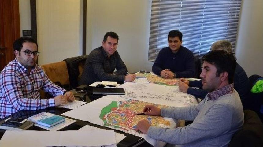 Şahin; "imar &Ccedil;alışmalarımız S&uuml;r&uuml;yor"