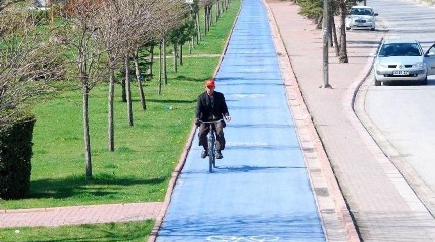 Konya&rsquo;da Bisiklet Yolu Ağı 447 Kilometreye Ulaştı