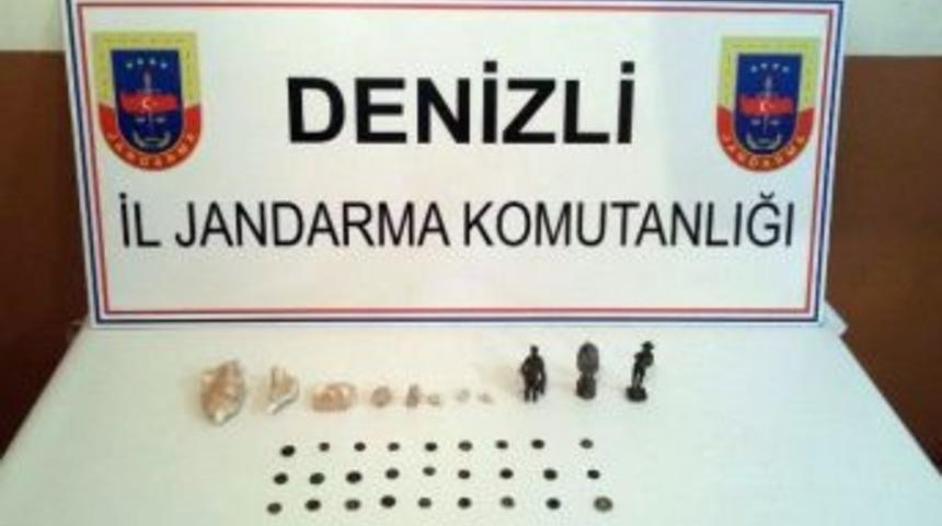 Denizli&rsquo;de 60 Adet Tarihi Eser Ele Ge&ccedil;irildi