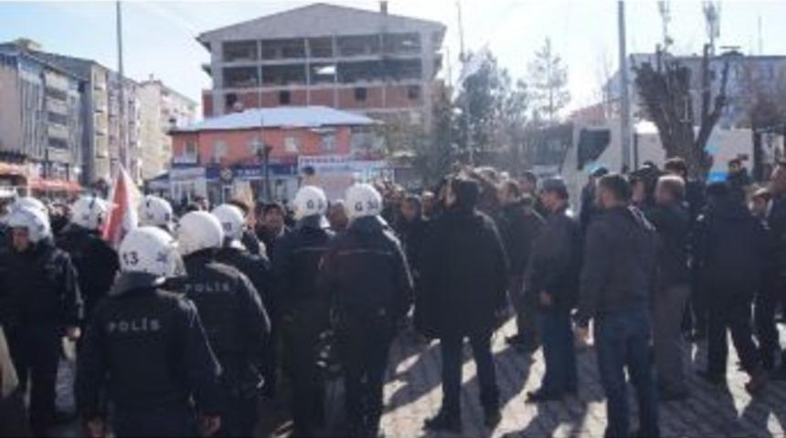 Kağızman&rsquo;da Olaylı Basın A&ccedil;ıklaması