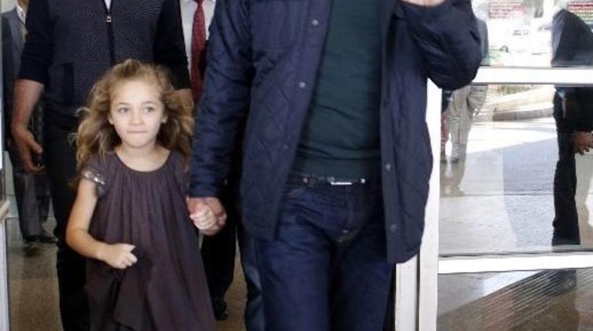 Beyin Kanaması Geçiren Morais, Görevine Dönüyor