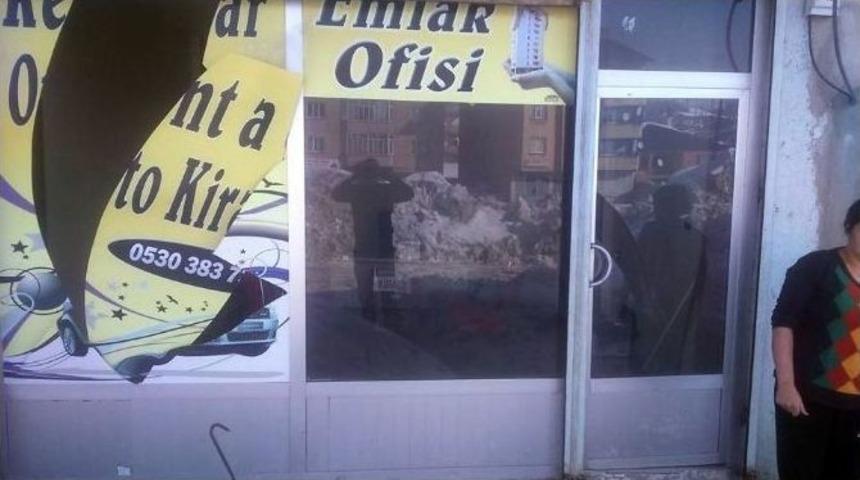 Yüksekova’da Yola Yerleştirilen Bomba Düzeneği İmha Edildi