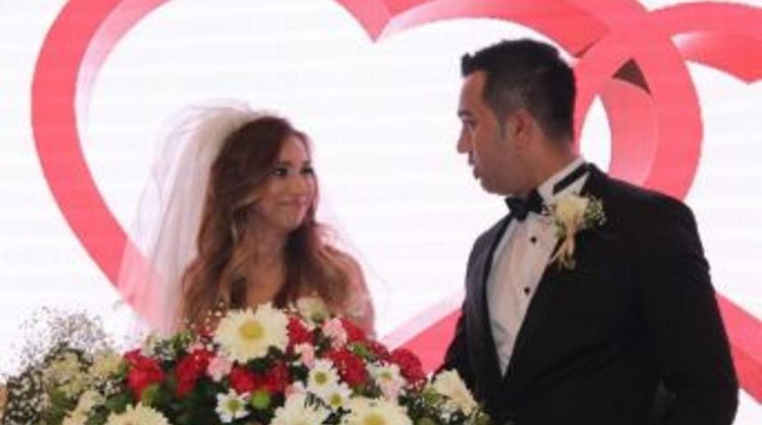 Edirne&rsquo;de 2016 Yılı Sevgililer G&uuml;n&uuml;&rsquo;n&uuml;n En Son Evlenenleri Olarak Tarihe Ge&ccedil;tiler