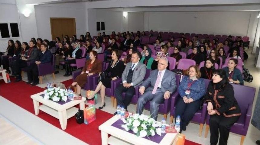 Bozok &Uuml;niversitesinde Yenidoğan Hemşireliği Kursu A&ccedil;ıldı