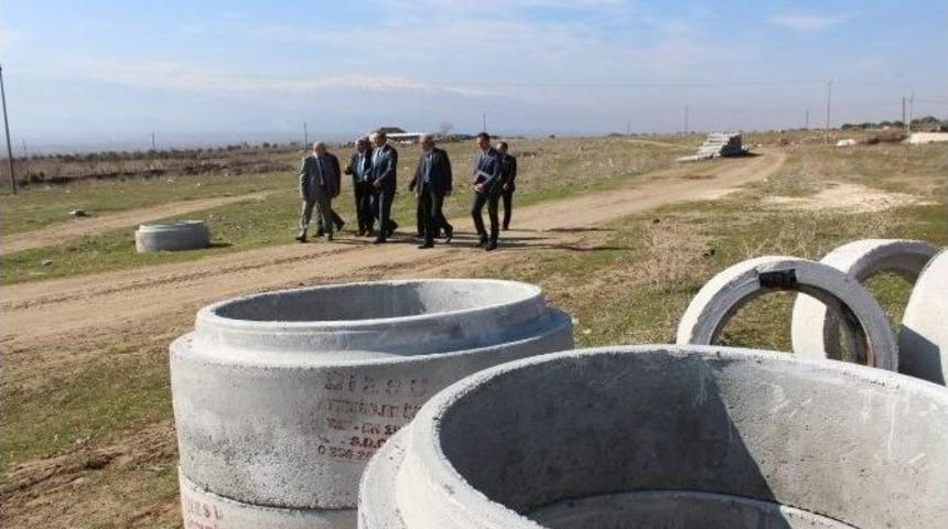 Maski T&uuml;rkmen Mahallesine Elini Uzattı