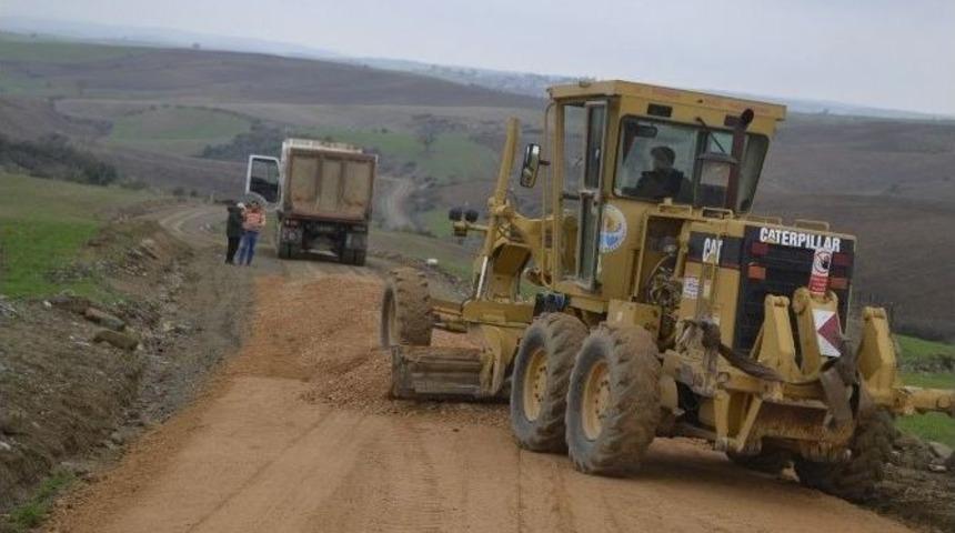 B&uuml;y&uuml;kşehir&rsquo;in Kırsalda Yol &Ccedil;alışmaları Devam Ediyor