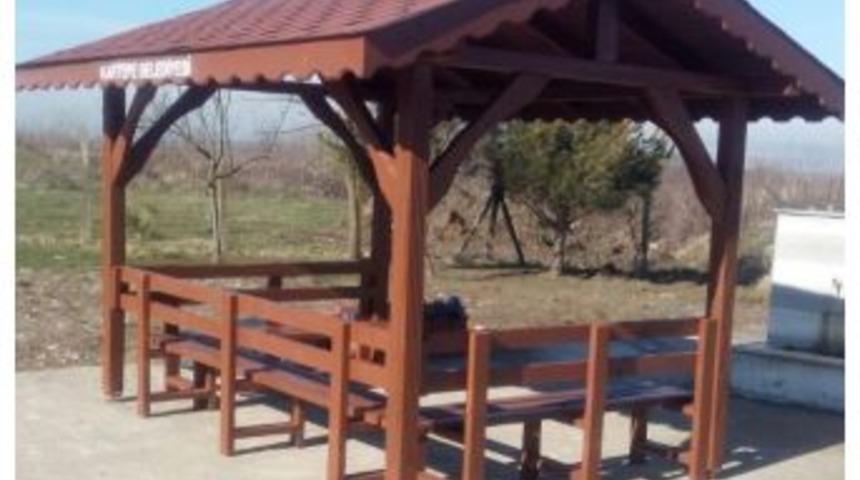 Kartepe Belediyesi&rsquo;nden &Ouml;ğrencilere Kamelya